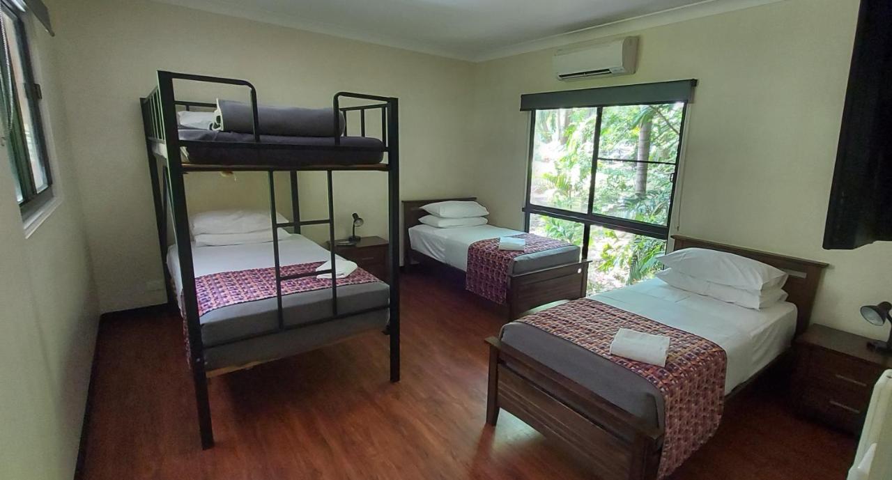 Litchfield Tourist Park Hotell Batchelor Exteriör bild