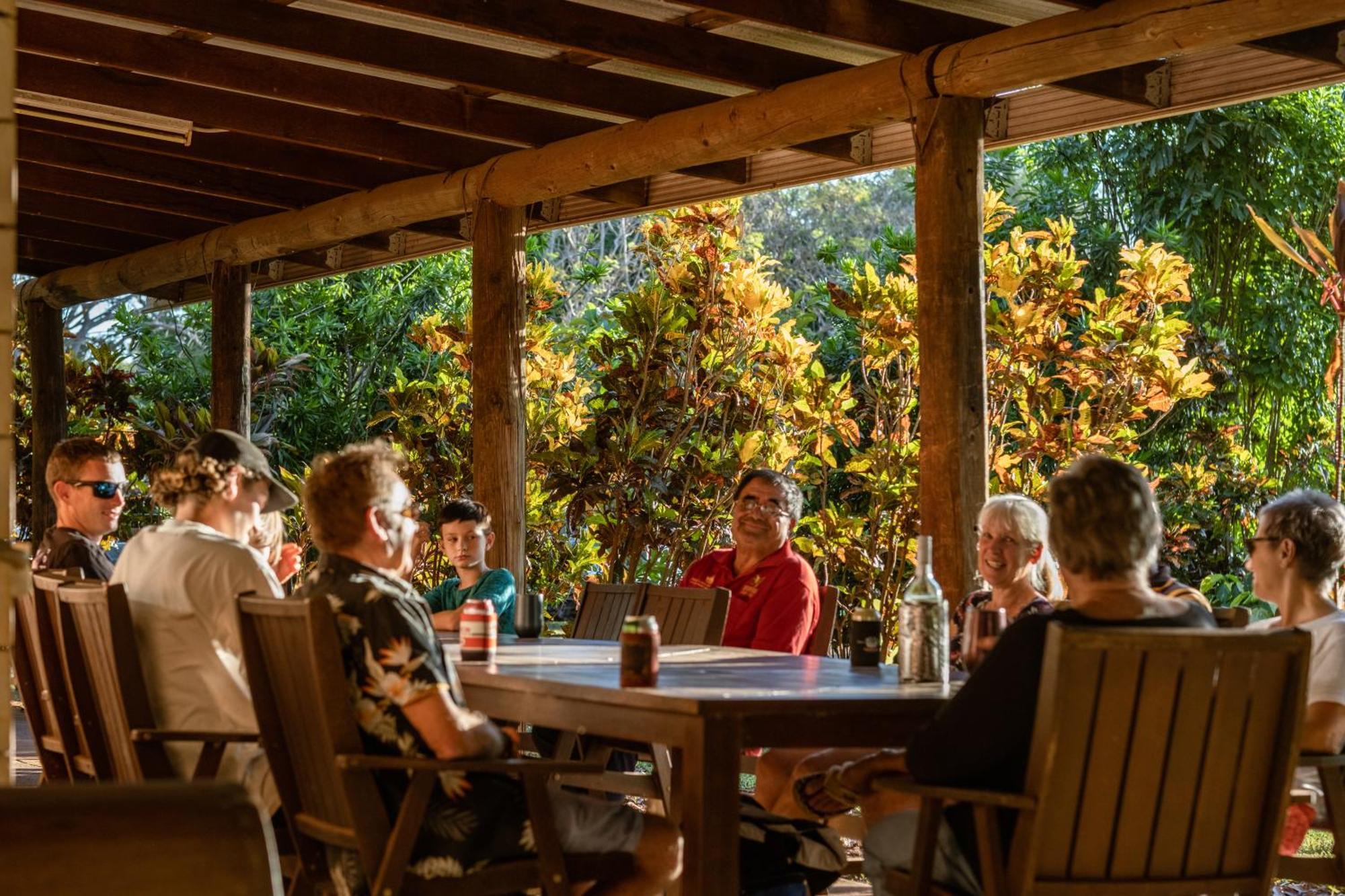 Litchfield Tourist Park Hotell Batchelor Exteriör bild